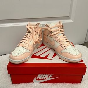 *New* Nike Women Dunk High Sail/Crimson tint Size W/8